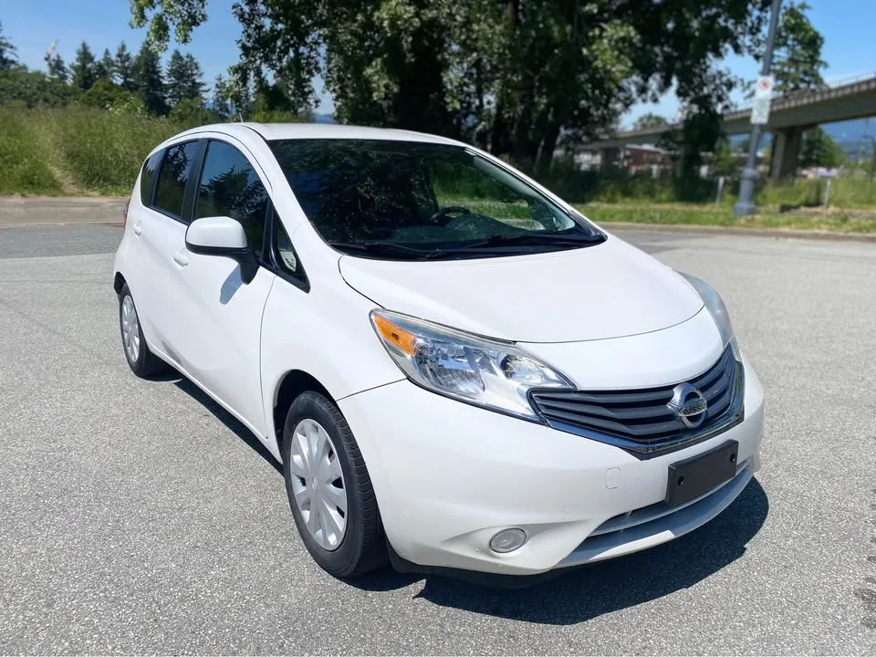 2014 Nissan Versa Note image indicator(9)