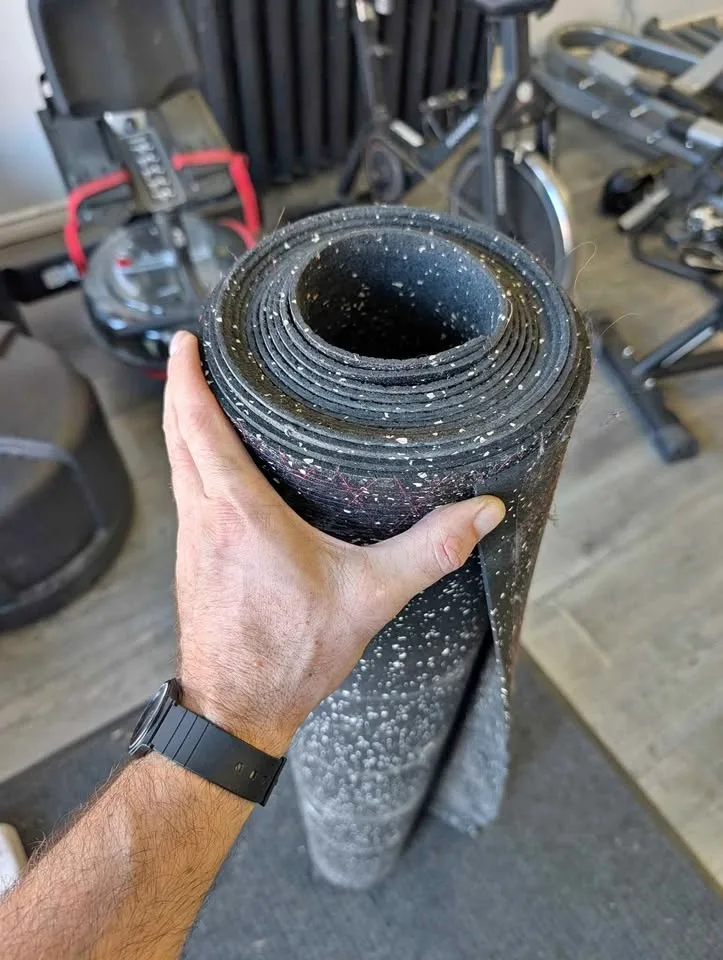 Gym Floor rubber mat. (Two 4x16 pieces)