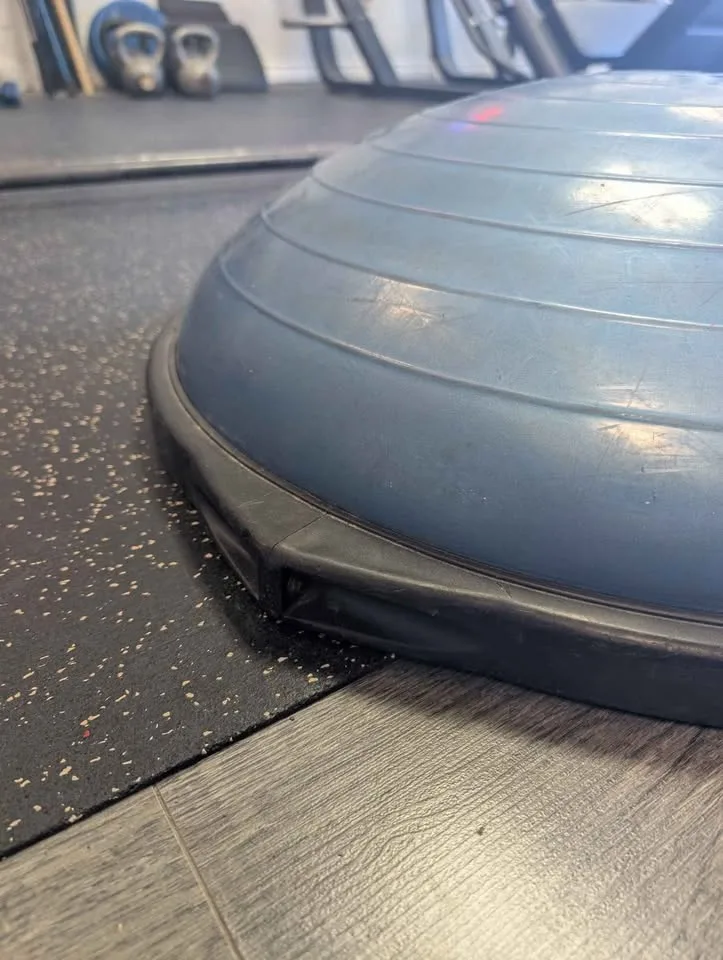 Bosu Ball balance trainer image indicator(3)