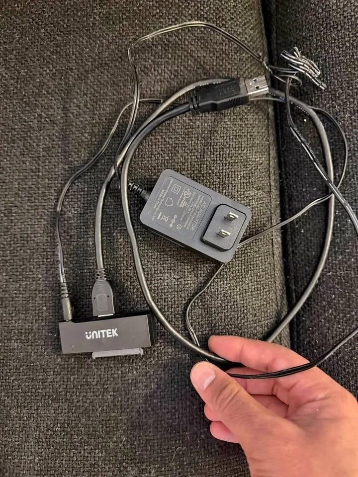 Unitek Powered usb 3.0 to Sata III Hard drive adapter