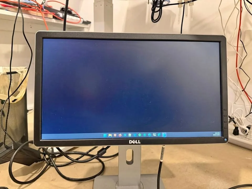 Dell p2014ht 20 inch IPS monitor