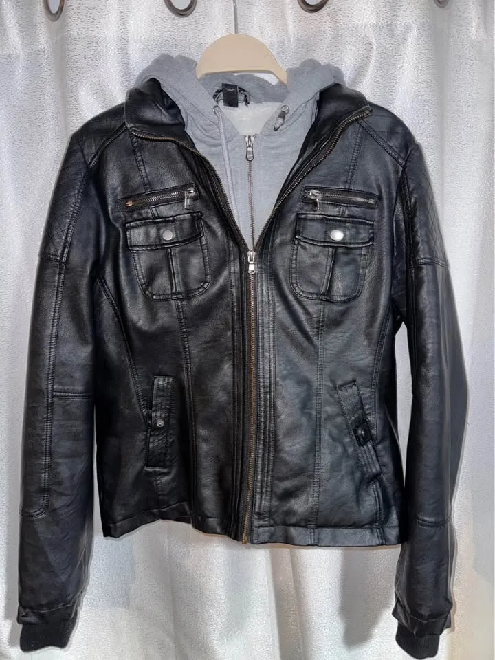 Leather jacket (removable gray hoodie) image indicator(4)