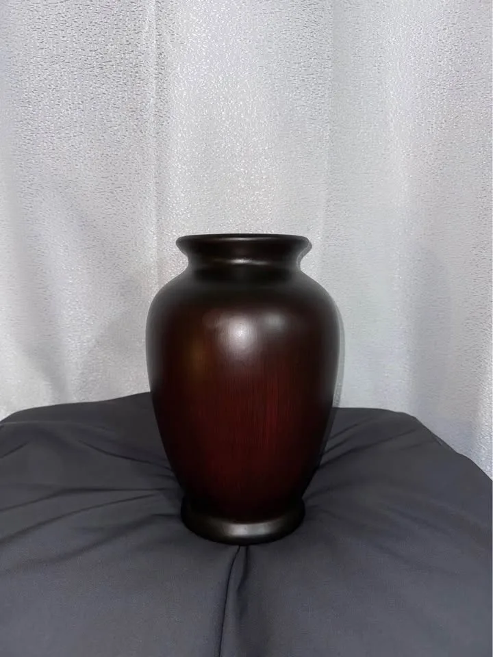 2 Ashland Ceramic Vase image indicator(3)