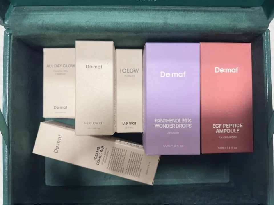 Gifting leather box full Korean skincare cosmetics DEMAF image indicator(3)