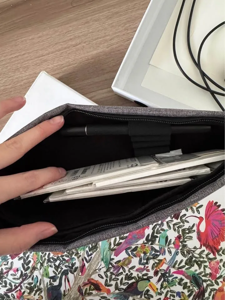 Wacom intuos pro + paper edition (graphic tablet) image indicator(5)