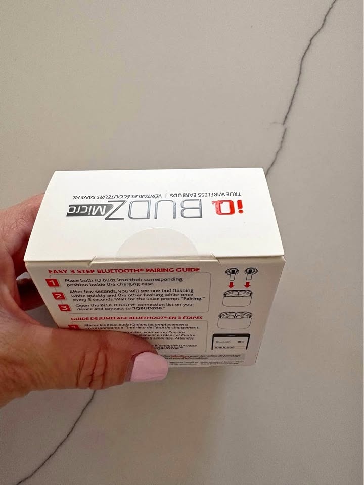IQ BUDZ wireless ear buds Black never opened