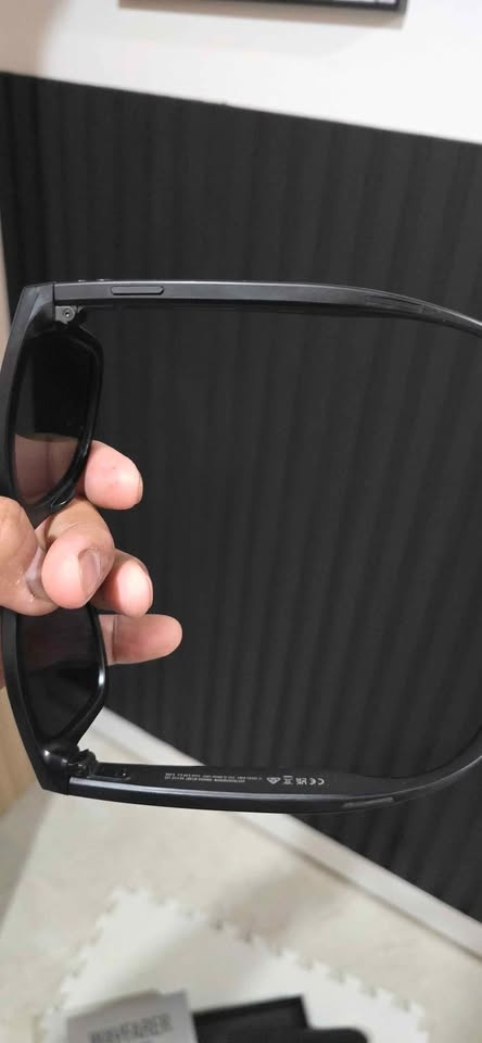 Ray-Ban Stories Wayfarer L Matte Black- Like New! - photo 5