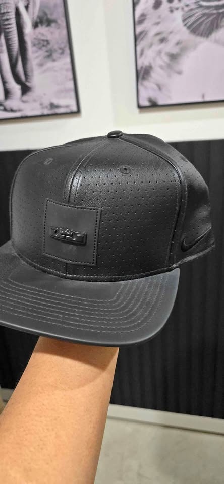 Nike LeBron James Hat - Black