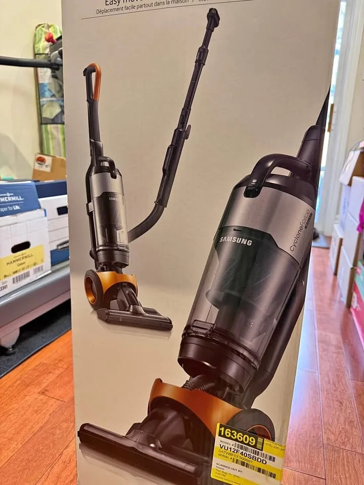 Brand New Samsung VU7000 Motion Sync Vacuum