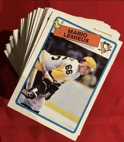 1988-89 OPC Hockey Set - Hull, Shanahan, Gretzky