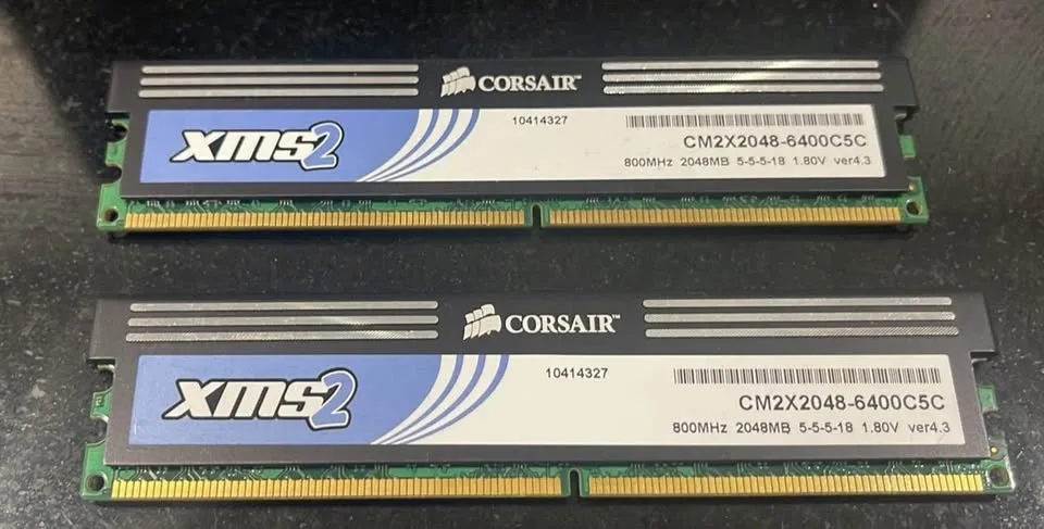 Corsair DDR2/2gb ram image indicator(2)
