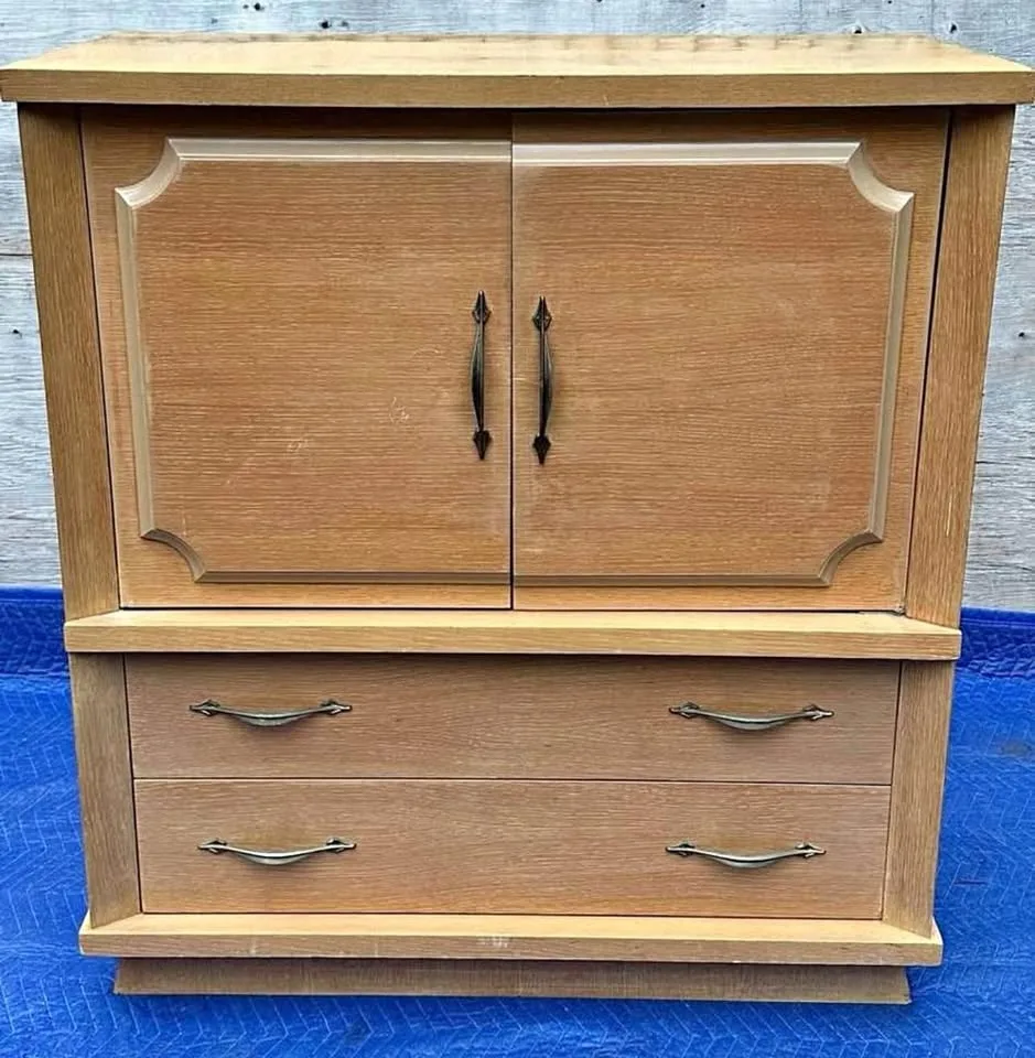 Oak Five Drawer Dresser🌟