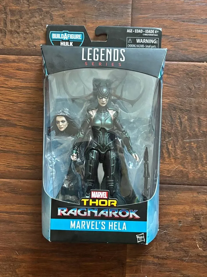 Marvel Legends Hela Action Figure thumbnail