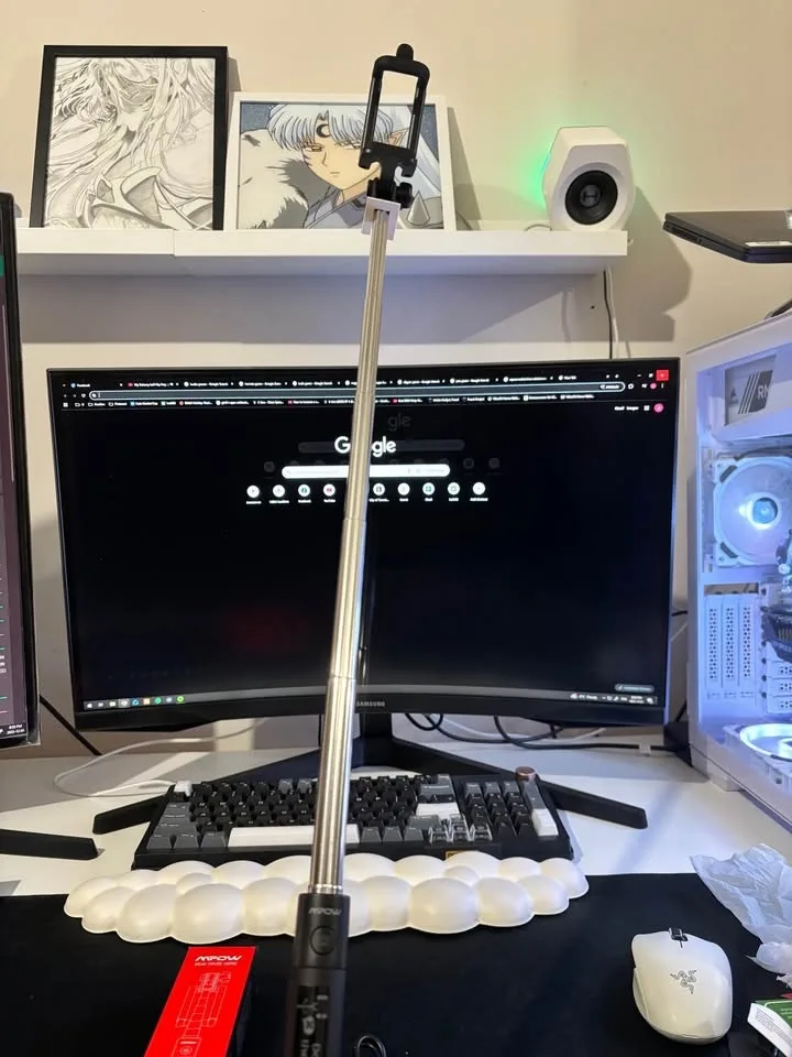 Selfie Stick with Bluetooth image indicator(3)