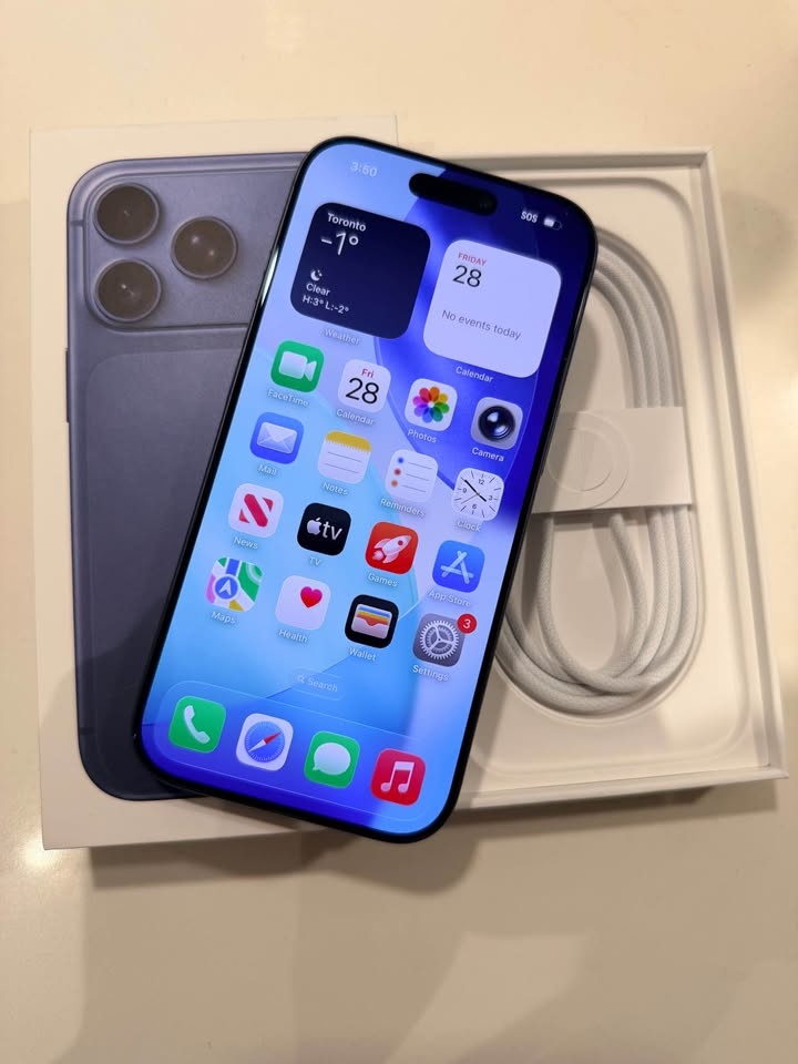 iPhone 17 Pro | 512GB | Deep Blue | Unlocked | FIRM PRICE | New - photo 3
