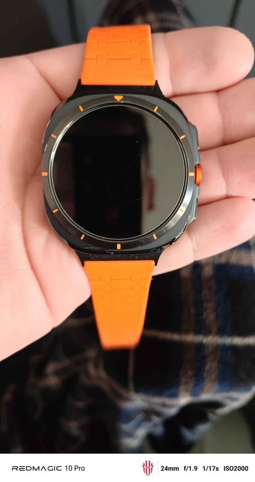 Samsung Galaxy Watch Ultra & charging stand - photo 2