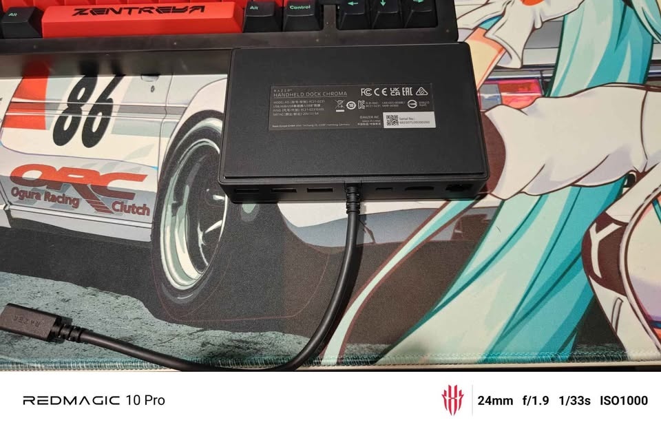 Razer Black widow V4 & Handheld Dock Chroma - photo 2