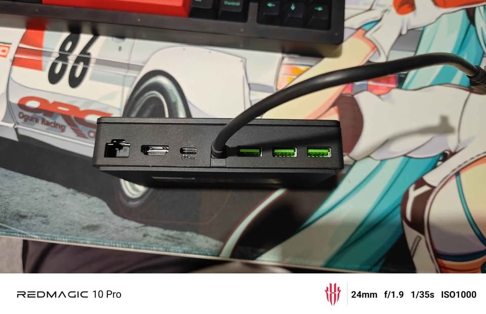 Razer Black widow V4 & Handheld Dock Chroma - photo 3