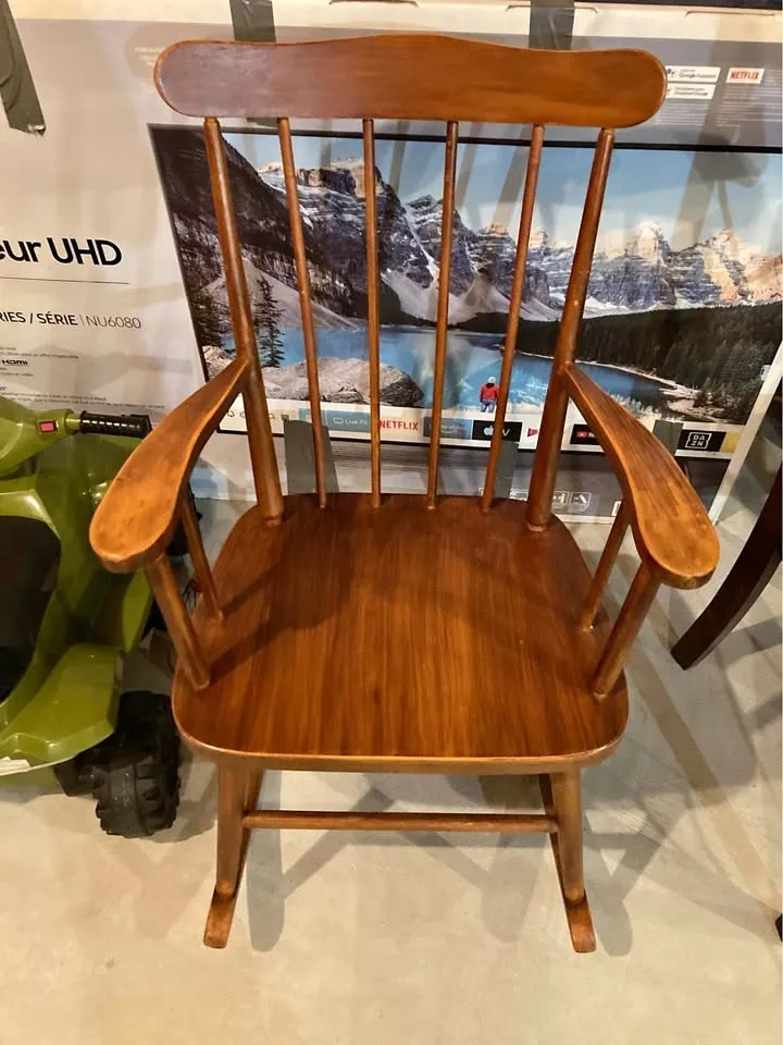 Rocking chair