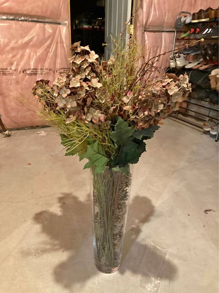 Decorative vase
