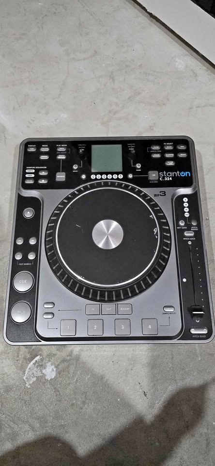 Stanton C.324 DJ Turntable Mixer CD Player MP3 Jog Wheel