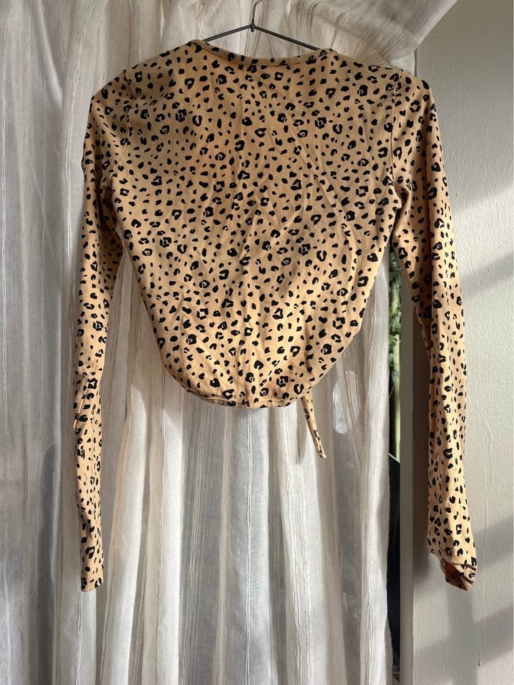 Aritzia crop top xs - photo 2