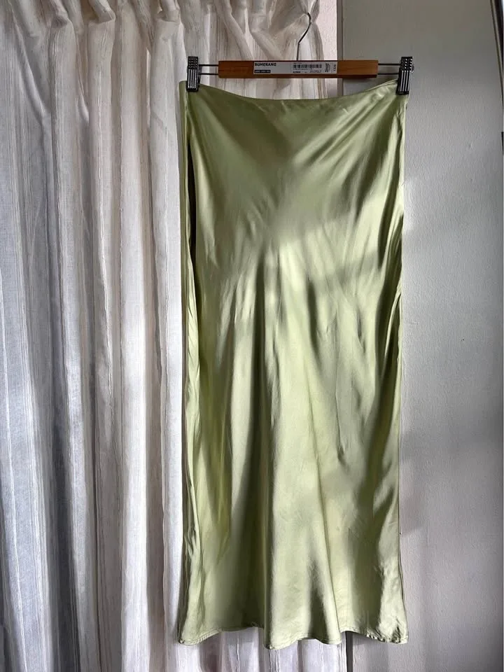 Frank & Oak bias cut slip skirt size small