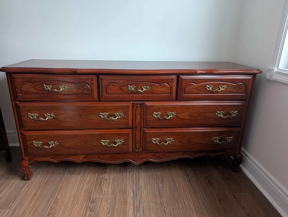 Solid wood dresser - vintage, very sturdy, CLEAR OUT SALE image indicator(2)