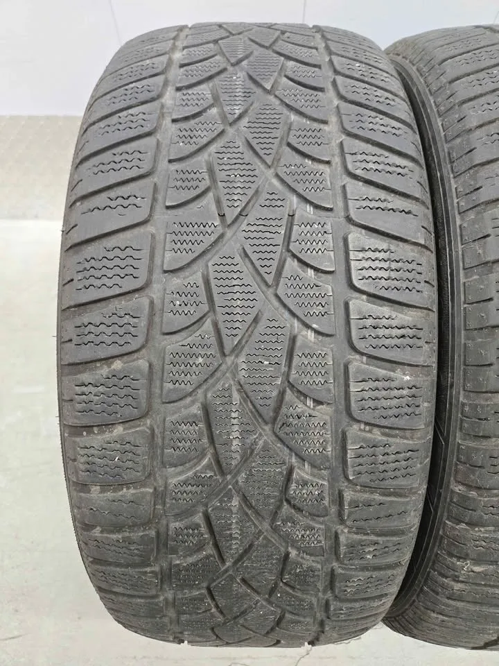 Dunlop SP Winter Sport Tires- 265/40R20 image indicator(2)