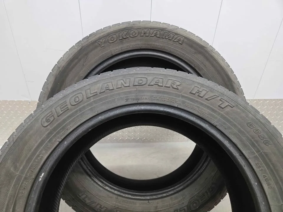 Yokohama Geolandar Tires- 245/60R20 image indicator(8)
