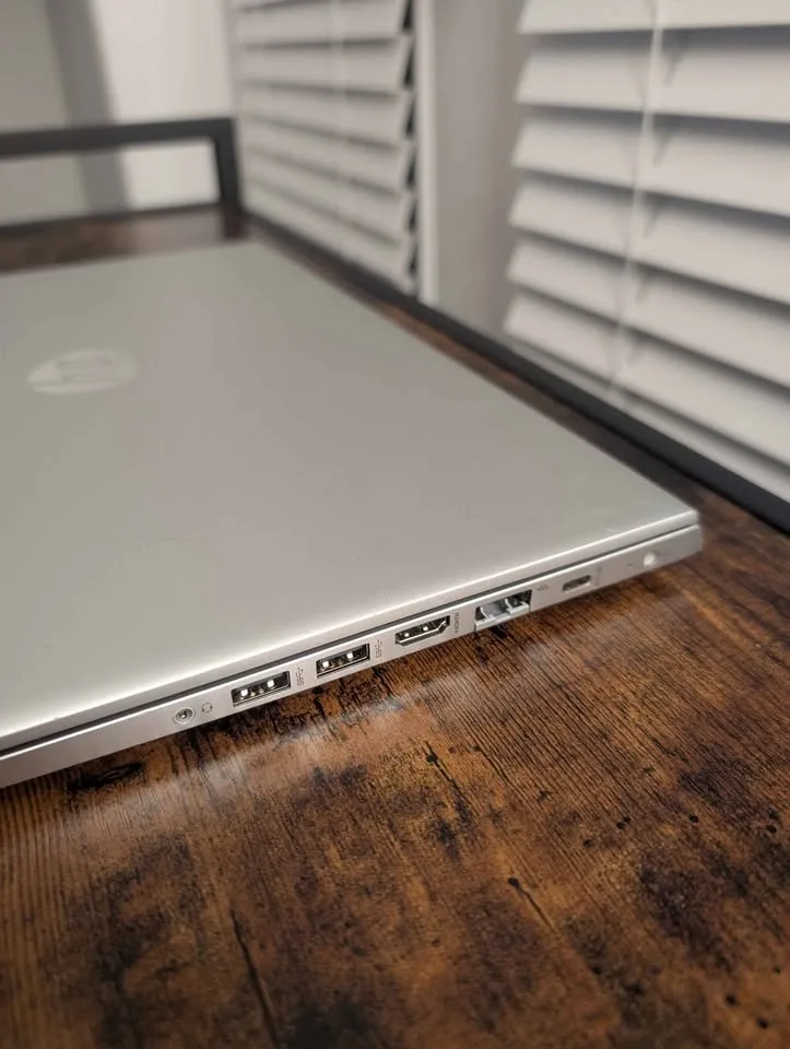 HP ProBook 450 G4 – i7 8th Gen / 8GB / 256GB SSD / Nvidia – 15.6 image indicator(6)