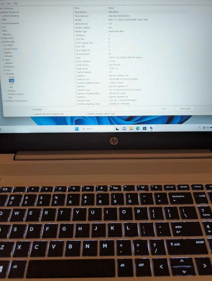 HP ProBook 450 G4 – i7 8th Gen / 8GB / 256GB SSD / Nvidia – 15.6 image indicator(10)