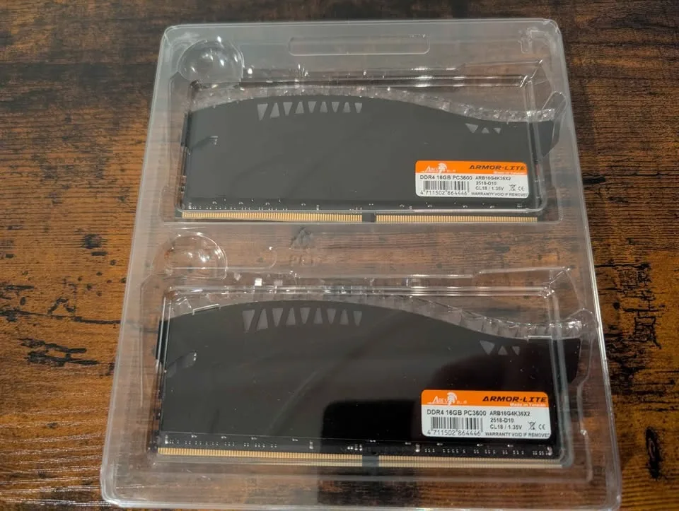 DATO 32GB - 16GB x2 DDR4 RGB RAM (3200MHz) image indicator(9)