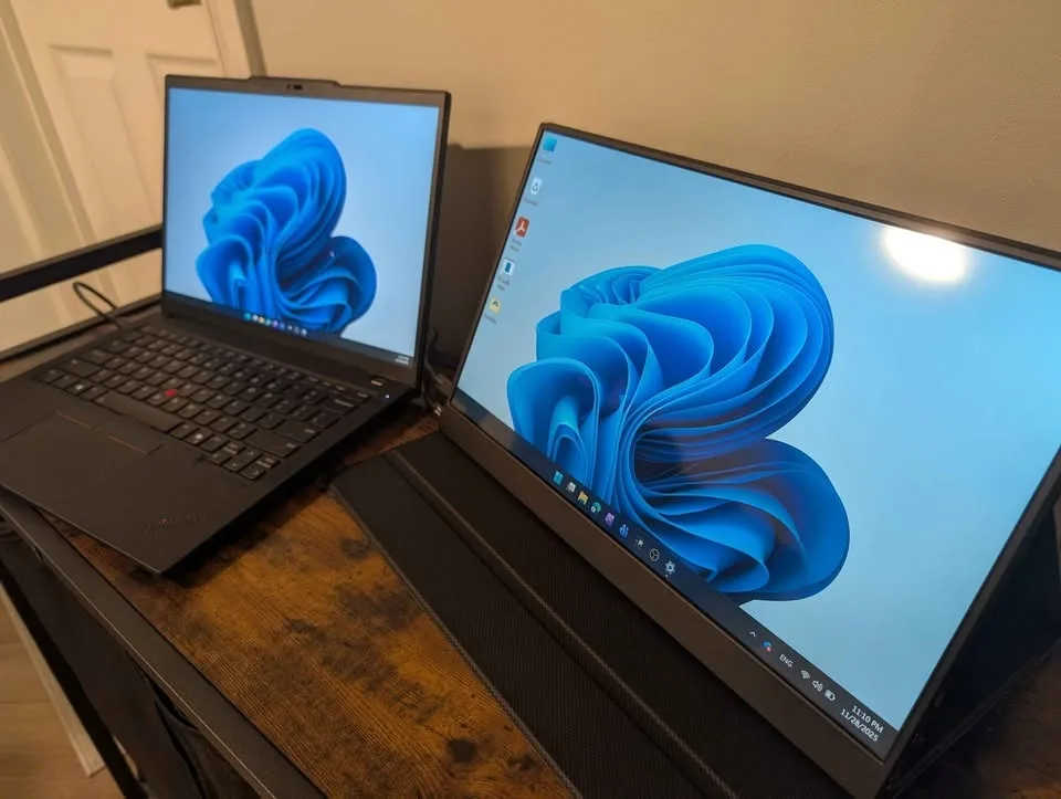 ZSCMALLS 15” Portable Monitor image indicator(9)