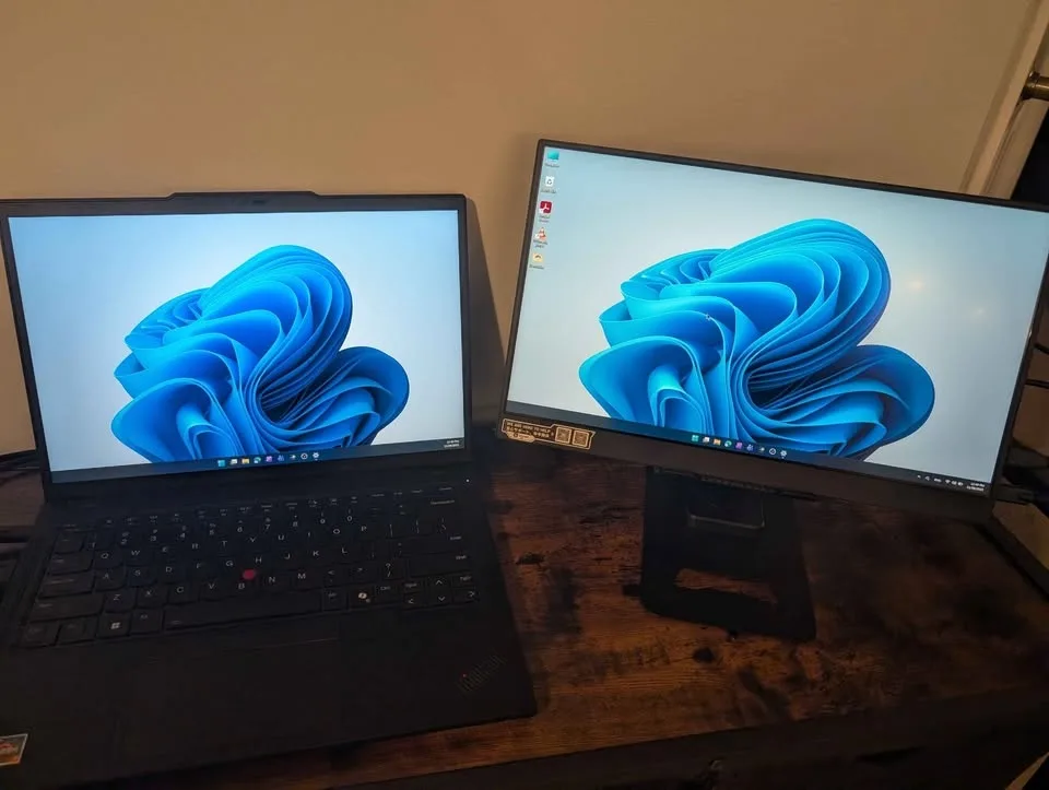 Ingnok 15.6” Portable Monitor (1080p FHD) image indicator(6)