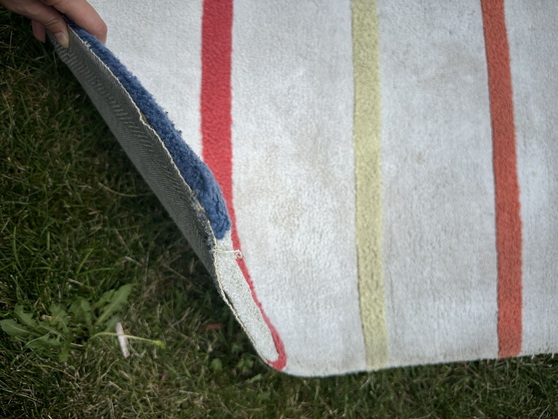White/Color stripes Thick Cut Pile Soft Area Rug -56” X 78” - photo 2