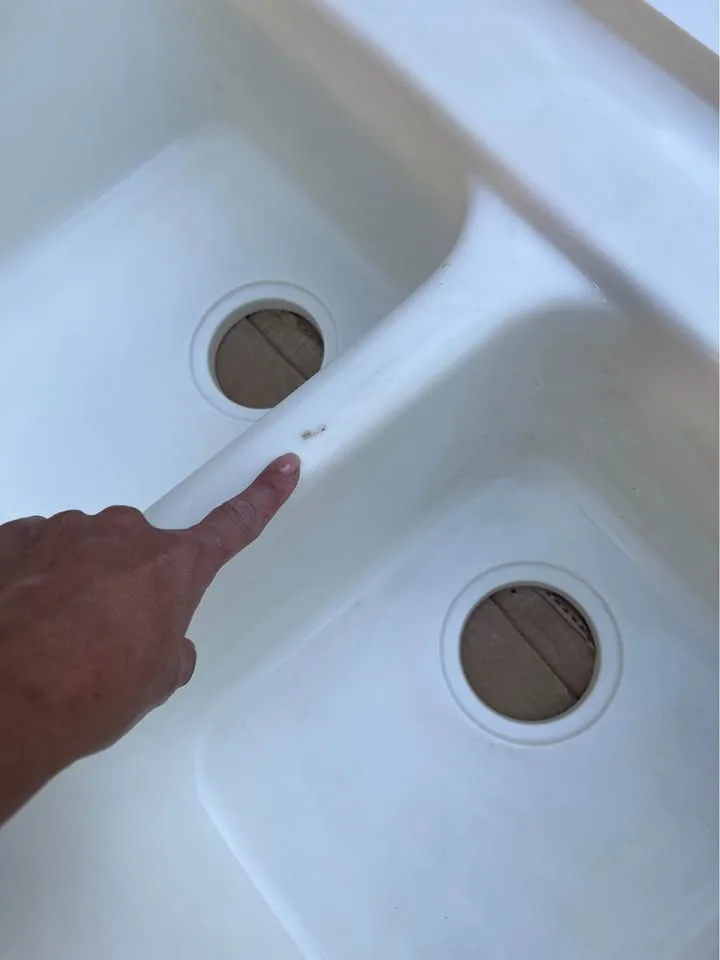 Kitchen Sink (still in box) image indicator(2)