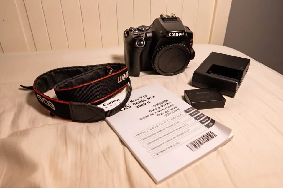 Canon Rebel SL3 body image indicator(4)