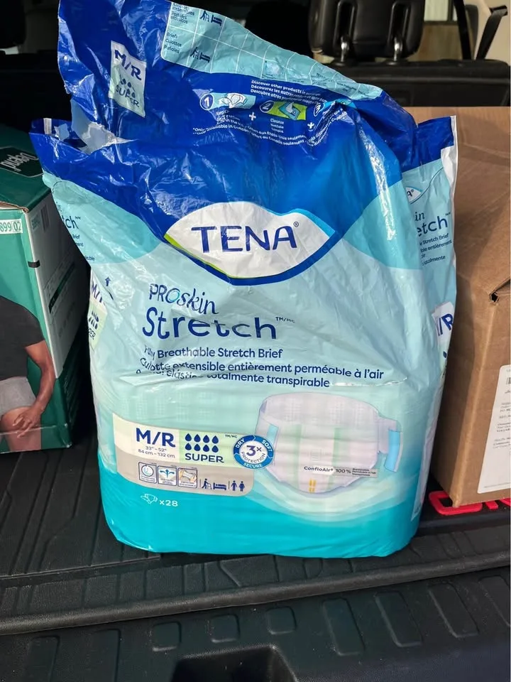 Mens protective briefs (assorted sizes and styles). image indicator(3)