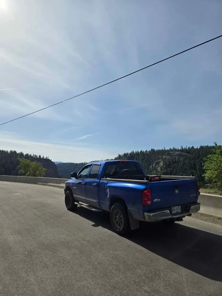 2008 Dodge Ram 1500 - 4x4, V8 Hemi, Crew Cab image indicator(4)