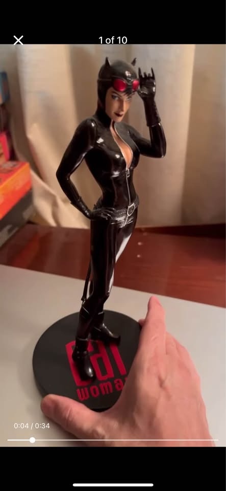 Adam Hughes statues lot! Best deal in the Internet world!! Great - photo 5