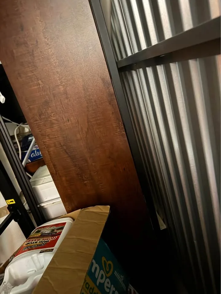 Wood and metal platform Queen size bed frame image indicator(3)