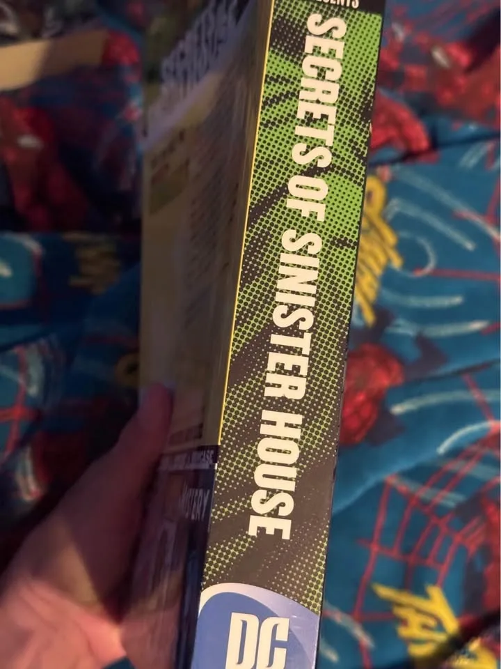 Secrets of Sinister House. DC Showcase. OOP. Very good image indicator(8)