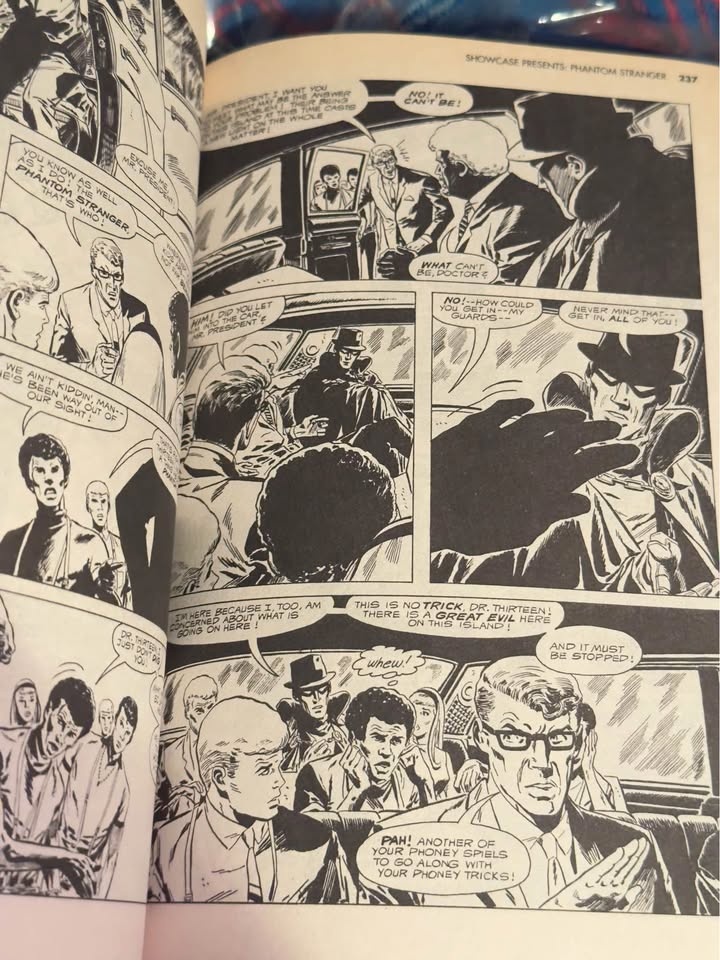 Phantom Stranger Vols. 1 and 2. Great condition. - photo 5