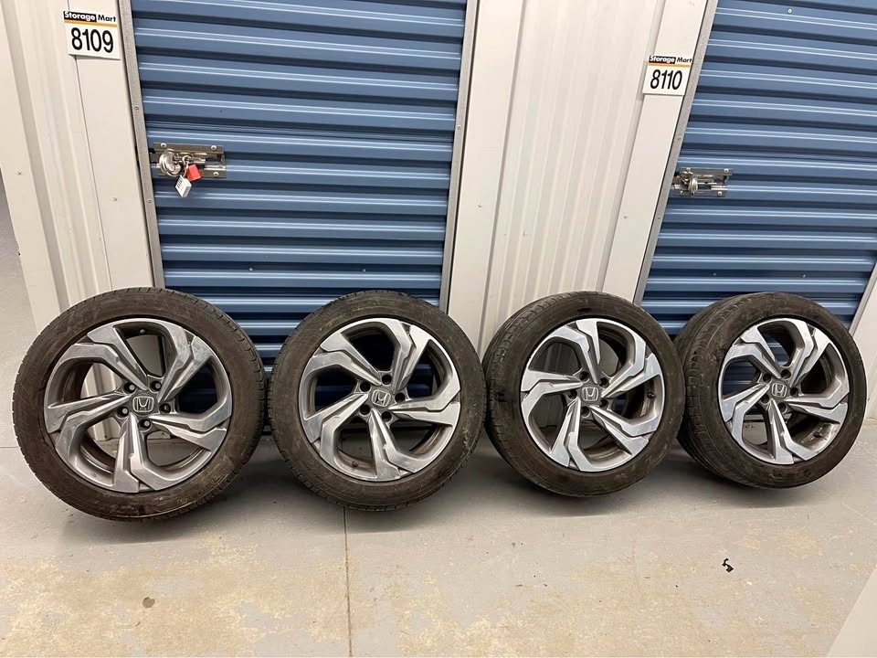 Honda Accord 17” All season wheels