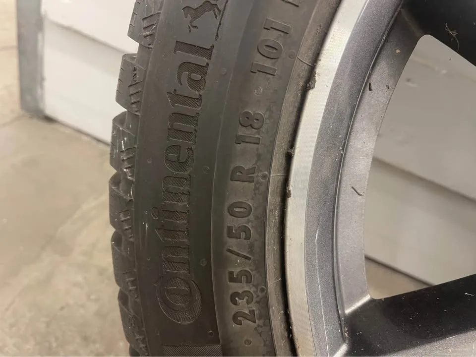 Ford Mustang 18” Continental Winter Wheels with TPMS image indicator(5)