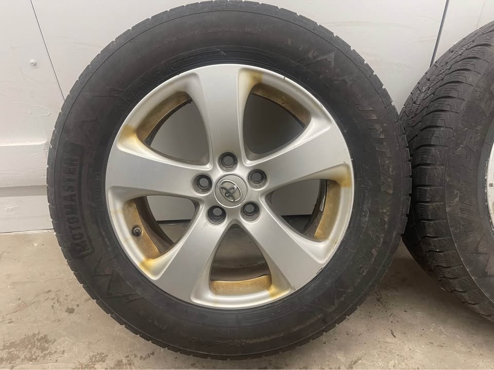 Toyota Sienna 17” inch Winter Wheels W/TPMS - photo 2