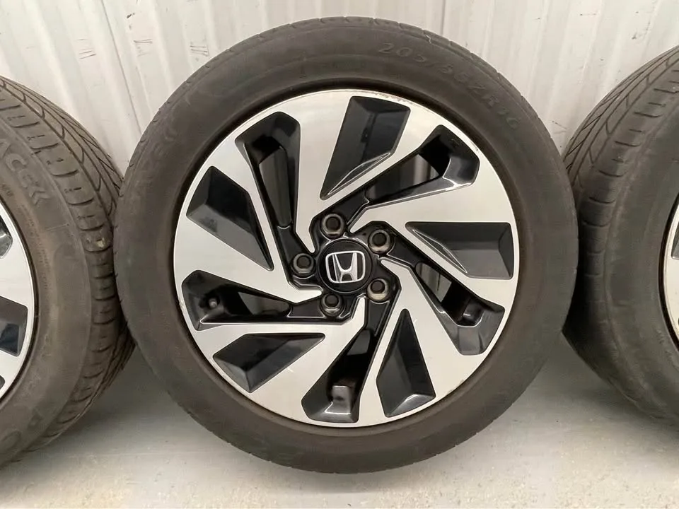 Honda Civic All season Wheels 16” inch image indicator(4)