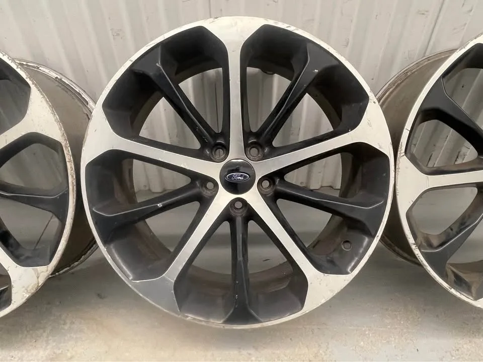 Ford 20” inch Wheels image indicator(4)