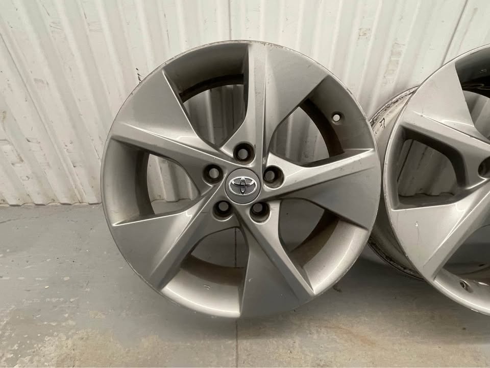 Toyota 18” inch Wheels - photo 2